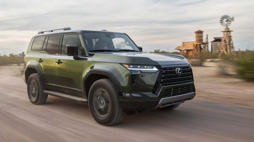 Lexus, Woman Goes to Lexus Dealership. She’s Shaken When She Learns How Much This 2025 Model Costs Monthly to Lease