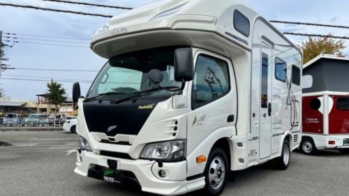 Toyota, ¿Necesitas una autocaravana compacta? Atento a la Toyota Camroad japonesa