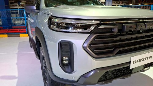 Ram, Fiat, Las diferencias entre la Ram Dakota y la Fiat Titano