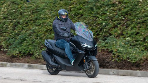 Prueba Zontes 386K 2026: un poderoso scooter para ciudad y mucho más
