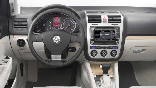 Híbrido de 3,4 l/100 km y con modo eléctrico: el VW Golf TDI Hybrid de 2008