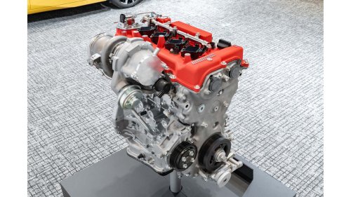 Toyota, Toyota Usung Mesin Empat Silinder Baru