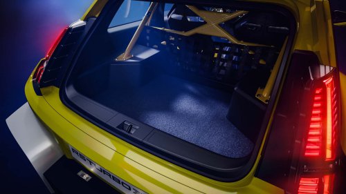 555 CV, 160.000 € y 270 km/h de velocidad punta: aún puedes comprar el nuevo Renault 5 Turbo 3E