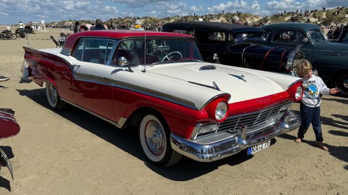 Römö Motor Festival: V8-Wahnsinn auf dem Parkplatz