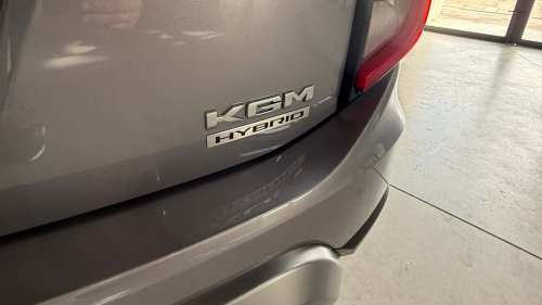 Nuevo KGM Torres HEV 2026: brutal SUV, híbrido, Eco… ¡oferta 27.800 €!