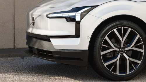 El Volvo EX30 2026 va a seguir bajando de precio