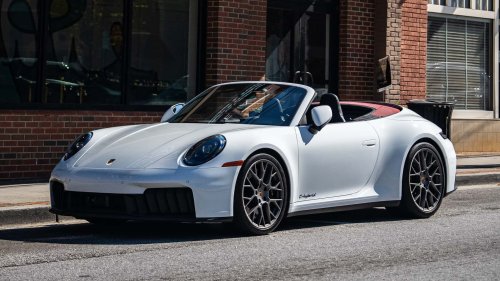 Porsche, ‘Don’t Even Wanna Drive It On the Trailer:’ Tow Truck Driver Gets Call for Porsche. He Can’t Believe What He Sees When He Arrives