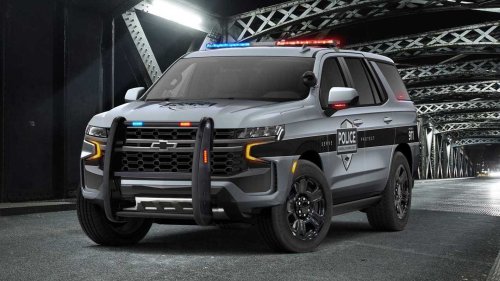 You Just Got Arrested After a Night Out. Here’s What Really Happens to Your Car Once It Gets Towed