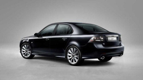 Saab | ‘I Can’t Decide:’ Used Car Dealer Buys Saab 9-5. Now He Needs to Decide Whether to Crush It Or Give It a Second Chance