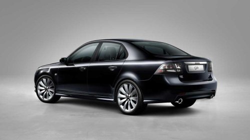 Saab, ‘I Can’t Decide:’ Used Car Dealer Buys Saab 9-5. Now He Needs to Decide Whether to Crush It Or Give It a Second Chance