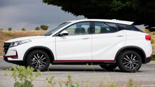 Nuevo DFSK 500 2025/2026: Turbo + 44 CV... ¡boom SUV barato anti-Dacia Duster!