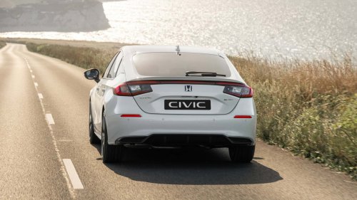 Consume como el Corolla y es más potente: este híbrido japonés lo tiene todo