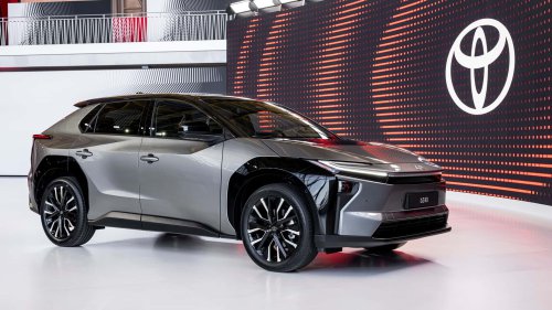 Nuevo Toyota bZ4X 2026: ¿precios, ofertas y equipamientos? ¿Básico y autonomía?