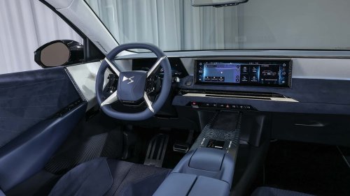 DS N°7: Das Interieur des neuen französischen Nobel-SUV im Detail