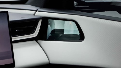 Mazda CX-6e, l’intérieur du nouveau SUV japonais