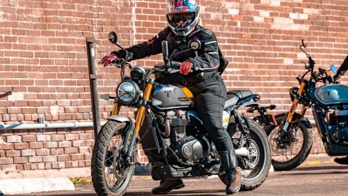 Review Triumph Scrambler 900 2026: Untuk Pengendara Pendek