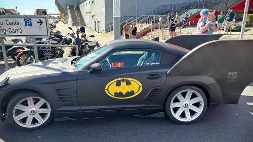 Esta loca transformación del Batmóvil nos sorprende en Nürburgring
