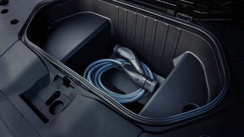 BMW iX3 2026, cómo es el interior del nuevo SUV