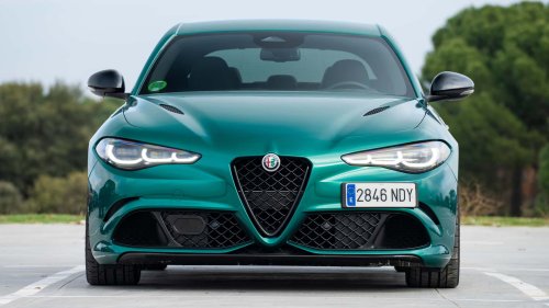 Alfa Romeo, Al volante del Alfa Romeo Giulia QV 2026, una berlina deportiva de libro