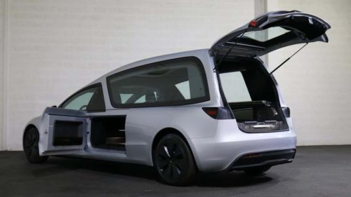 'This story is WILD!:' Salesman Says Car Dealers Use Tax Credits to 'Scam' Customers. How Does It Work?