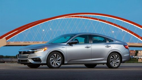 Honda, Honda Insight, Man Finds 'Pretty Nice' 2019 Honda Insight at Junk Yard. Then He Sees the Codes
