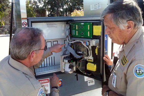 ‘Am I the Only One Who Didn't Know:’ Florida Woman Stops to Get Gas. Then She Reads the Fine Print On the Pump