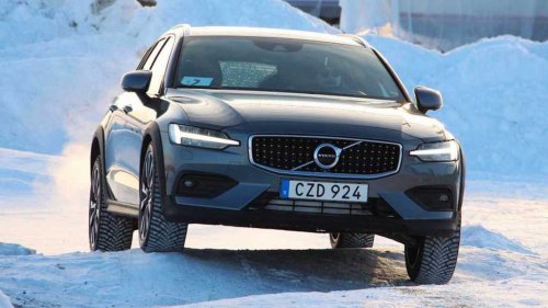 America's Last Volvo Wagon Is Dying As Buyers 'Overwhelmingly' Want SUVs