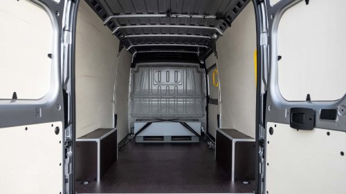 Stellantis Pro One rompe la banca: todos sus eléctricos a precio de diésel