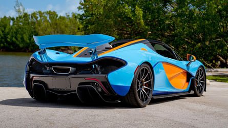 916 CV a cielo descubierto: uno de los cinco McLaren P1 Spider se subasta