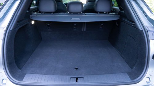 OMODA 9 SHS 2025: 535 CV y 39.900 €, para el SUV superhíbrido con 1.100 km de autonomía