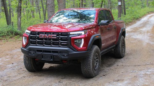 GMC, ‘They Will Not Protect You from Mayhem:’ Woman’s GMC Gets Stolen, Wrecked. Then She Calls Allstate