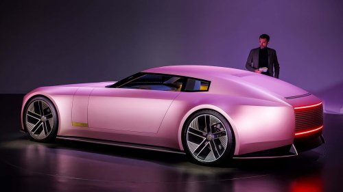 Jaguar, Jaguar's New Extravagant Car Comes Out of Hiding
