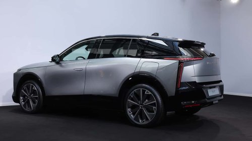 Los coches se vuelven más planos: el nuevo minimalismo 3D