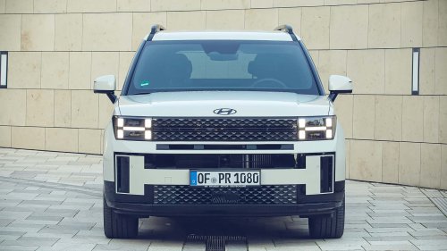 Hyundai Santa Fe Hybrid: Mehr Leistung und höhere Anhängelast