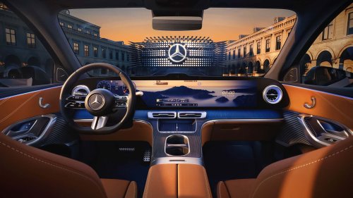 Mercedes, Elektrischer Mercedes GLC (2026): Armaturenbrett wird zum Mega-Bildschirm