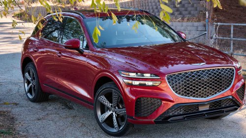 ‘I Seriously Can’t Figure It Out:’ Car Salesman Says No One Is Buying This ‘Gorgeous,’ Loaded Genesis. Then He Learns Why