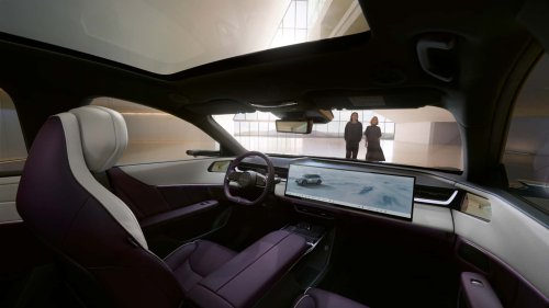 Mazda CX-6e vs. Tesla Model Y: comparativa de SUV eléctricos