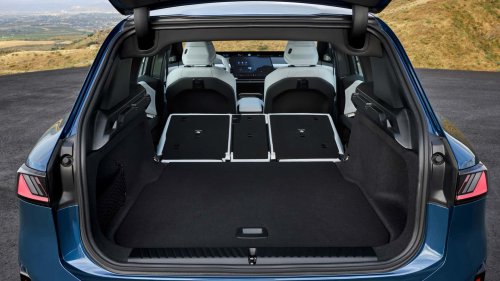 BMW iX3 2026, cómo es el interior del nuevo SUV