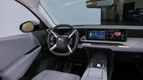 DS N°7: Das Interieur des neuen französischen Nobel-SUV im Detail