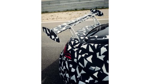 Mercedes en montre un peu plus sur sa prochaine voiture de performance extrême