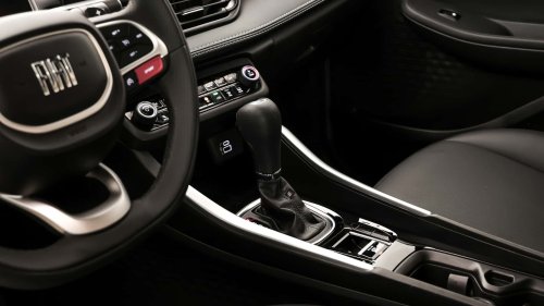 Fiat, Fiat cale en Italie... mais décolle au Brésil