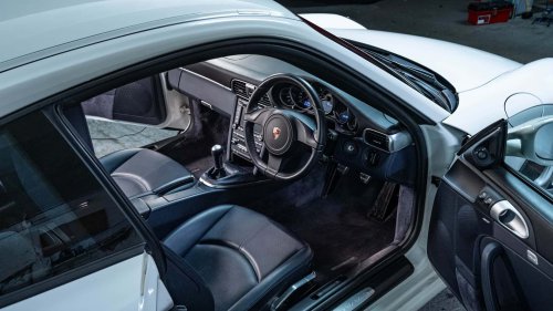 ¿Cuánto cuesta llevar el Porsche 911 de James May a España?