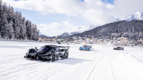 Bugatti Took Its Best Hypercars Ice Drifting. It's Pure Cinema