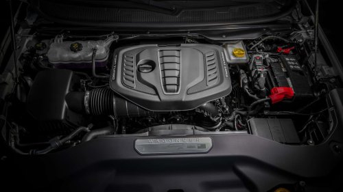 2026 Jeep Grand Wagoneer Is Way Cheaper, Gets a Range-Extended Powertrain