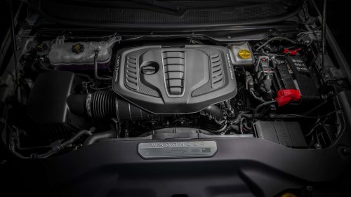 Jeep, 2026 Jeep Grand Wagoneer Is Way Cheaper, Gets a Range-Extended Powertrain