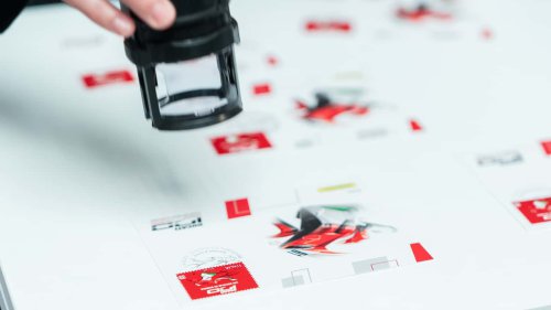 Un nuevo sello celebra el centenario de Ducati