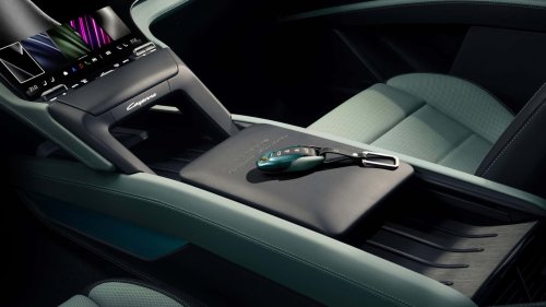 The New Electric Porsche Cayenne S Hits The Sweet Spot