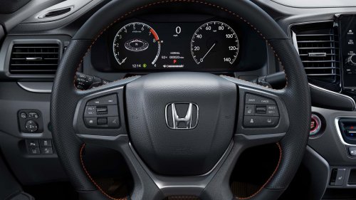 'Hondas Are Very Particular:' Tech Puts NAPA Parts Into 2 Customers' Cars. Then He Discovers the Real Problem