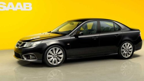 Saab, ‘I Can’t Decide:’ Used Car Dealer Buys Saab 9-5. Now He Needs to Decide Whether to Crush It Or Give It a Second Chance