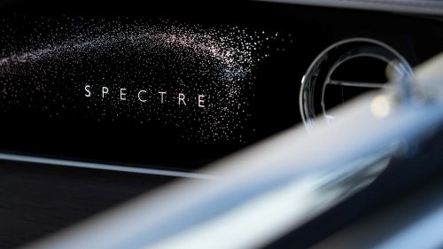 Rolls-Royce, Rolls-Royce Scraps EV-Only Plan, Promises To Keep The V12 Alive